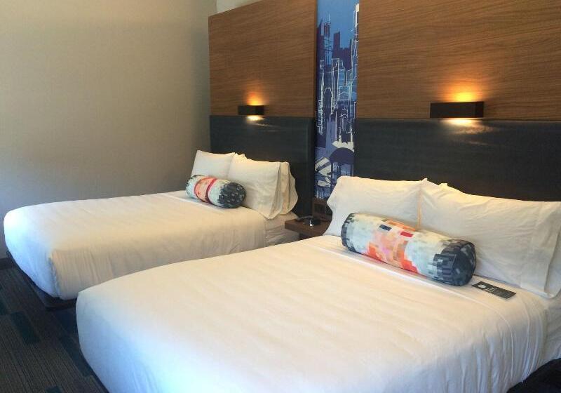 带特大床的标准间, Aloft Raleighdurham Airport Brier Creek