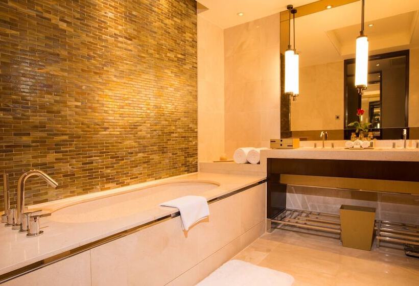 اتاق لوکس, City Of Dreams   Nüwa Manila