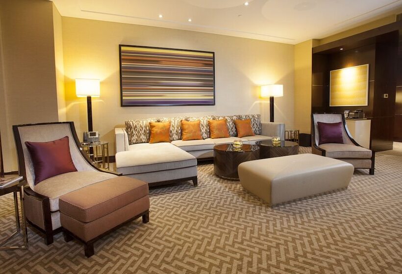 سوئیت پریمیوم, City Of Dreams   Nüwa Manila