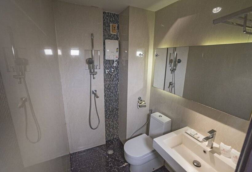 اتاق سوپریور, Kiss Gardenhome Chic