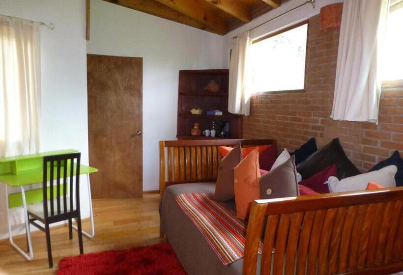 سوئیت مستر, La Casa Del Rio