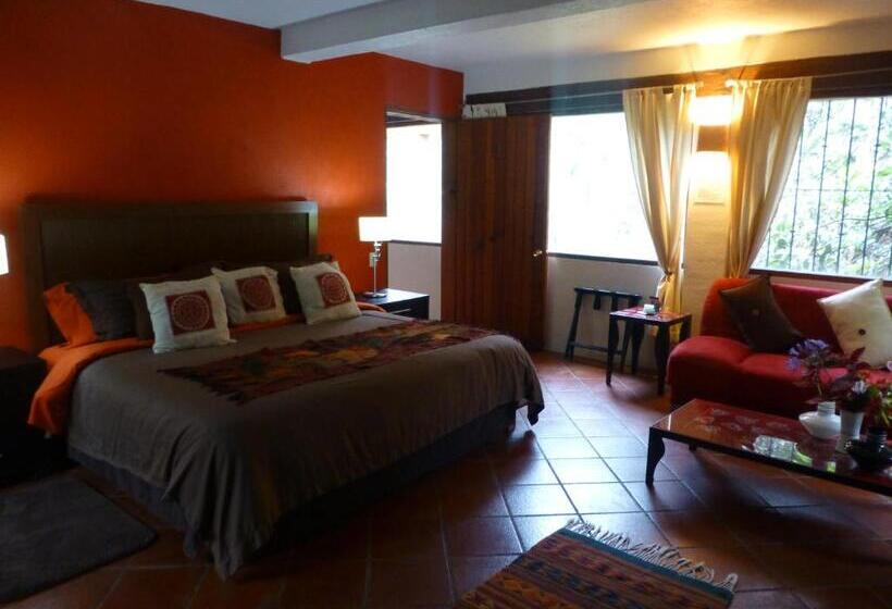 سوئیت مستر, La Casa Del Rio
