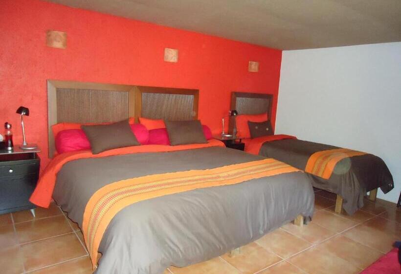 اتاق استاندارد سه نفره, La Casa Del Rio
