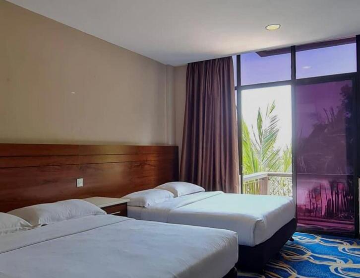 اتاق لوکس خانوادگی, Malibest Resort