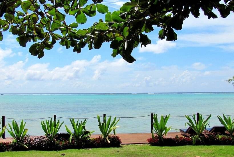 ویلای لوکس 1 خوابه, Muri Beach Resort