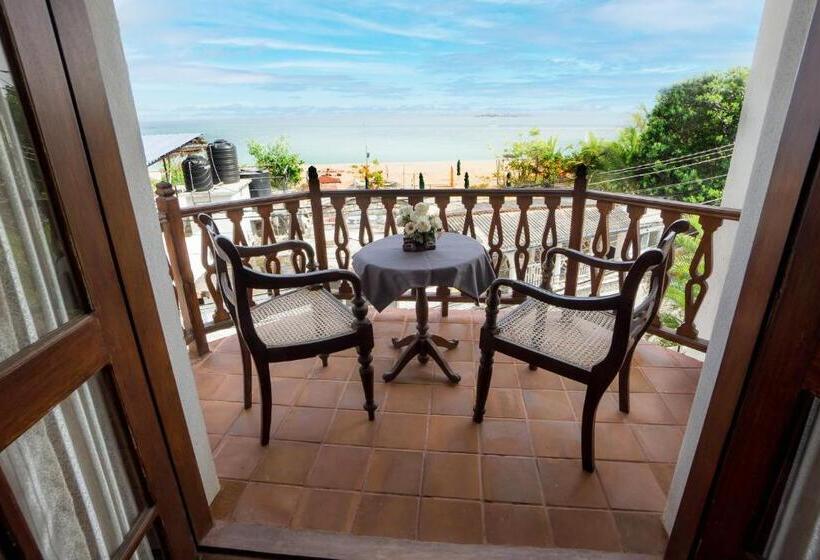 اتاق استاندارد یک تخته با بالکن, Neptune Bay