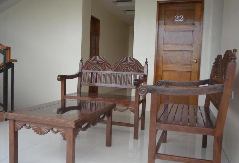 اتاق کلاسیک خانوادگی, Reyna S The Haven And Gardens