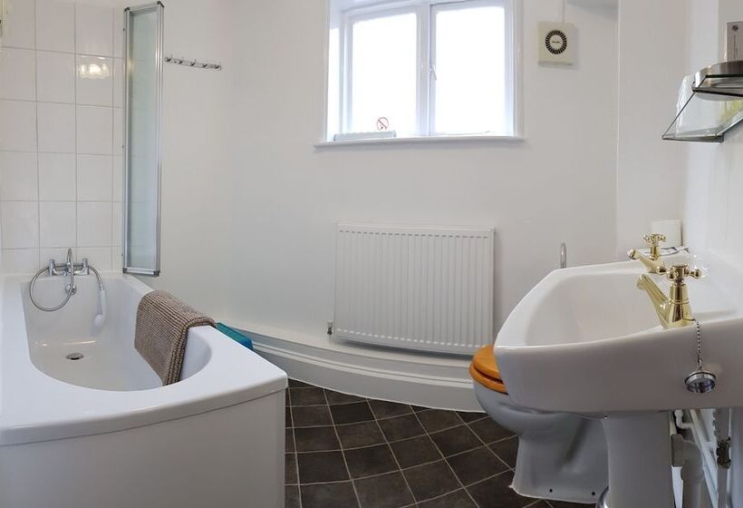 اتاق استاندارد, Robin 7 Lodge City Centre