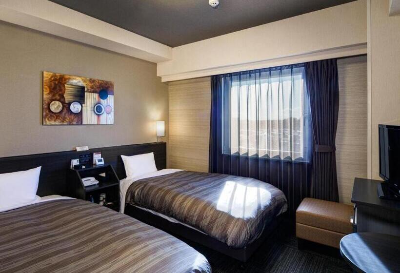 اتاق راحتی, Route Inn Hamamatsu Dealer Dori