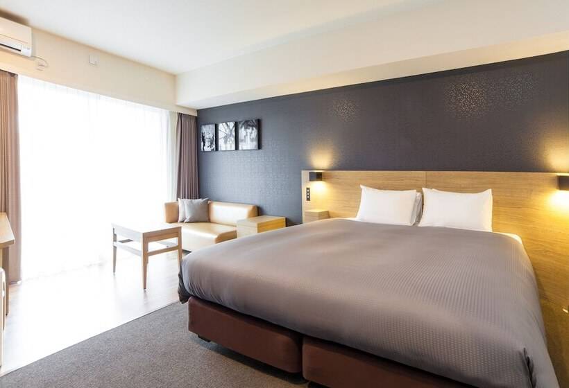 اتاق لوکس با تخت بزرگ, Sakura Terrace The Gallery