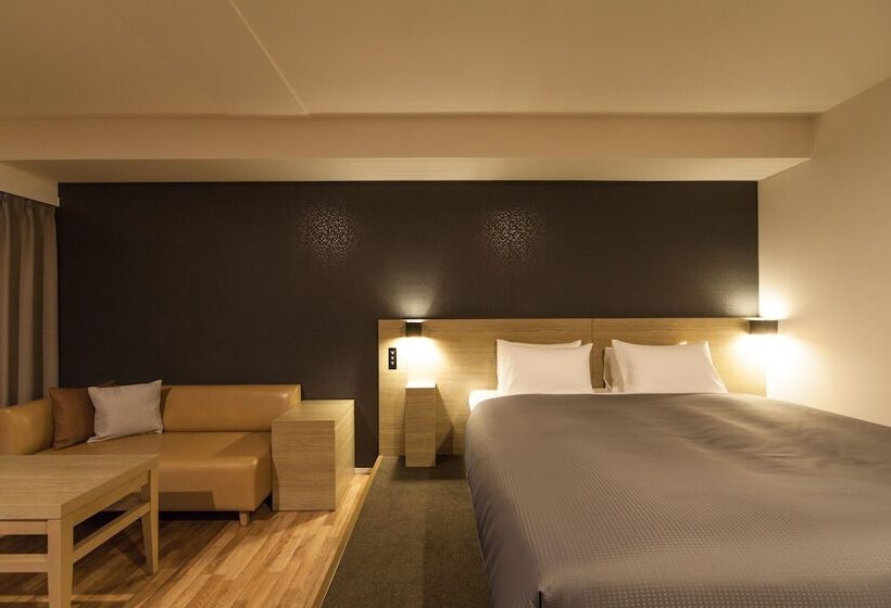 اتاق لوکس با تخت بزرگ, Sakura Terrace The Gallery