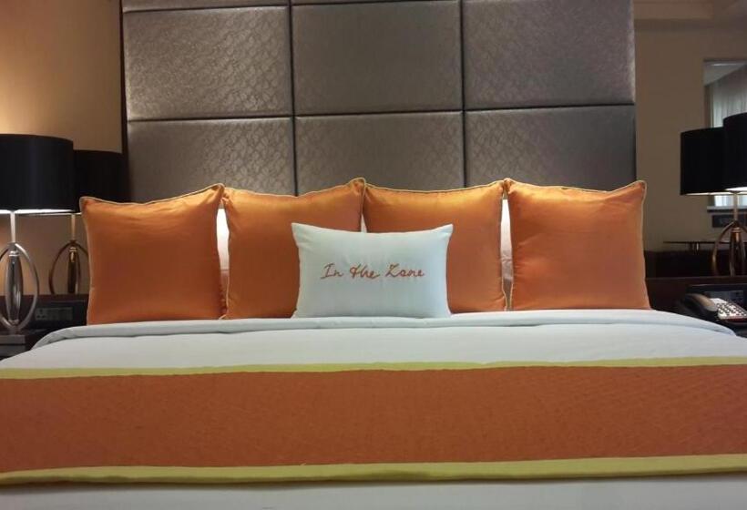 Номер Стандарт, Zone By The Park , Bani Park Jaipur