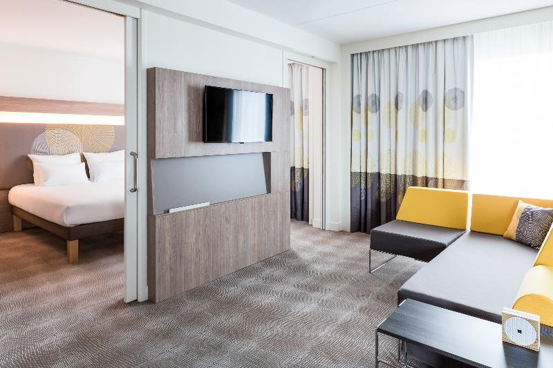 Superior Suite, Novotel Amsterdam Schiphol Airport