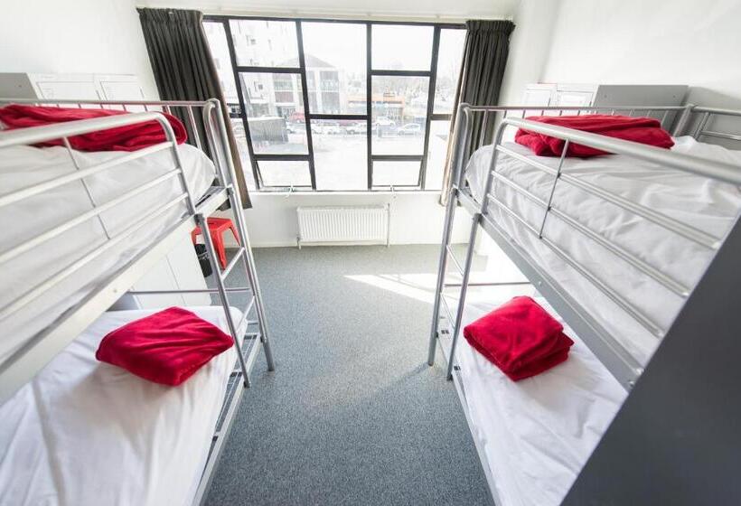 Bed in Shared Room with Shared Bathroom, Urbanz