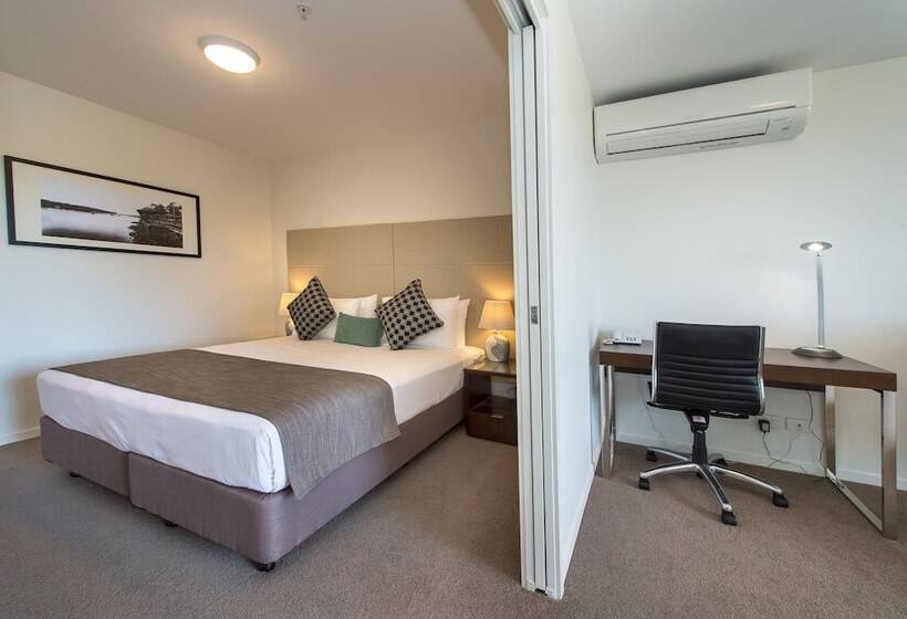 1 Bedroom Apartment River View, Empire Apartment Hotel Rockhampton