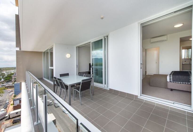 2 Bedrooms Apartment River View, Empire Apartment Hotel Rockhampton