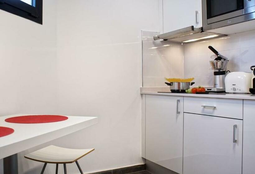 Люкс Deluxe Кровать Кинг, Fbc Fortuny Resort - Adults Only