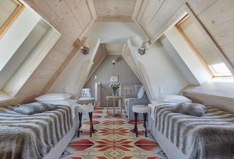جناح, Aries Hotel & Spa Zakopane
