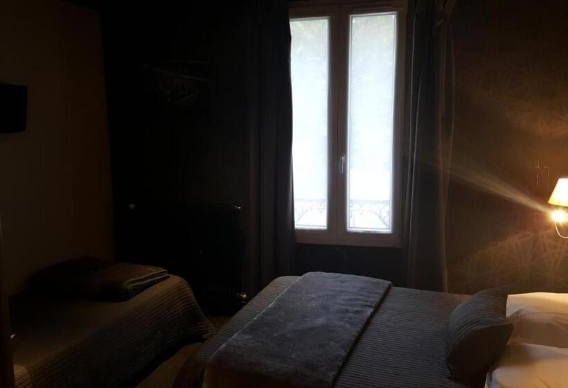 اتاق استاندارد سه نفره, Café Hôtel De L Avenir
