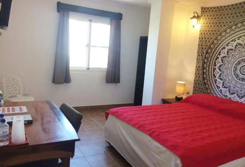 اتاق استاندارد, Easy Inn