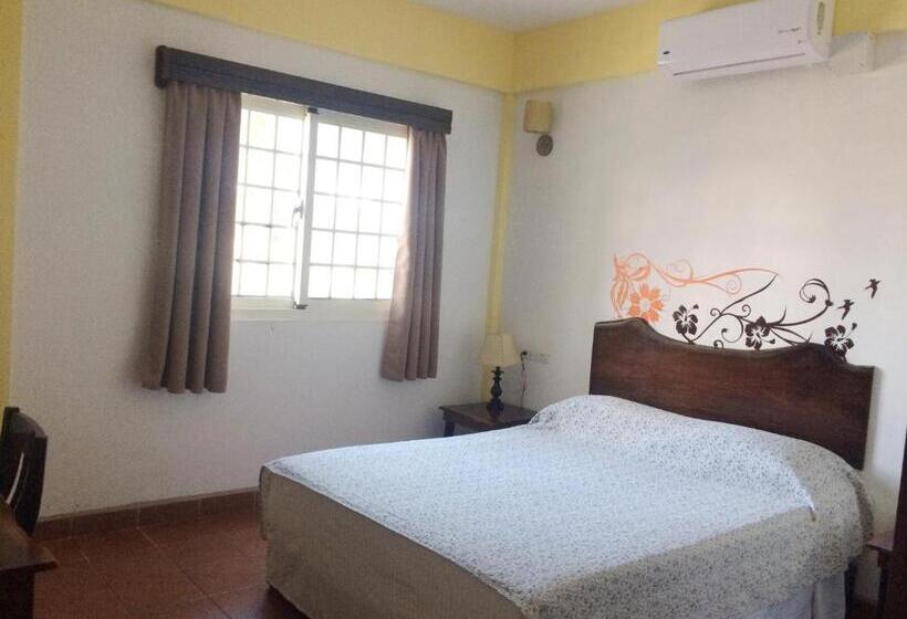 اتاق استاندارد, Easy Inn