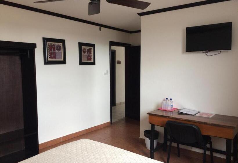 اتاق استاندارد, Easy Inn
