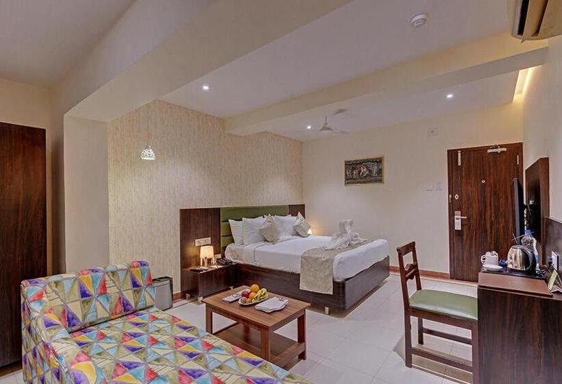 اتاق سوپریور با تخت بزرگ, Guruprerna Beacon Resort Dwarka