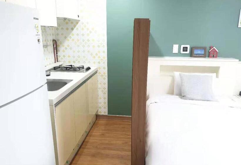 스탠다드 트리플 룸, H.y Choi Hostel