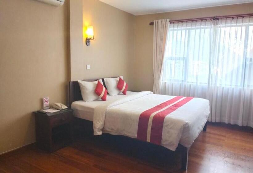 اتاق استاندارد با تخت بزرگ, Lux Riverside Hotel & Apartment
