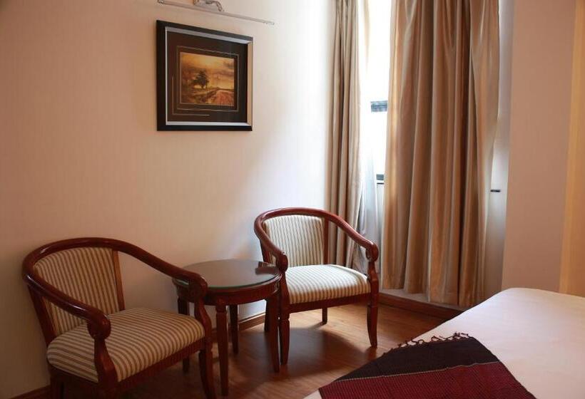 اتاق سوپریور با تخت بزرگ, Lux Riverside Hotel & Apartment