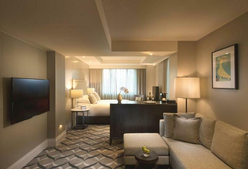 Suite Ejecutiva, Mayfair