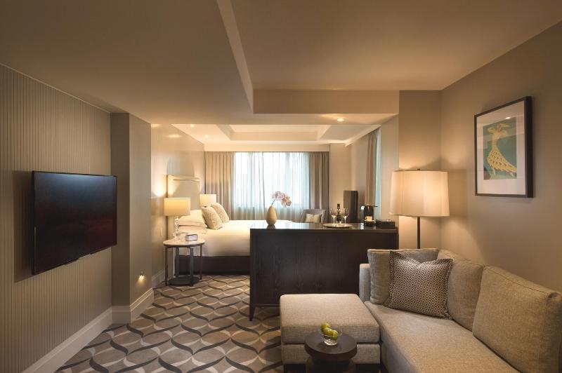 سوئیت با تخت بزرگ, Mayfair