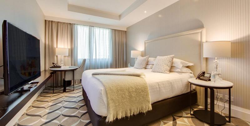 اتاق لوکس با تخت بزرگ, Mayfair