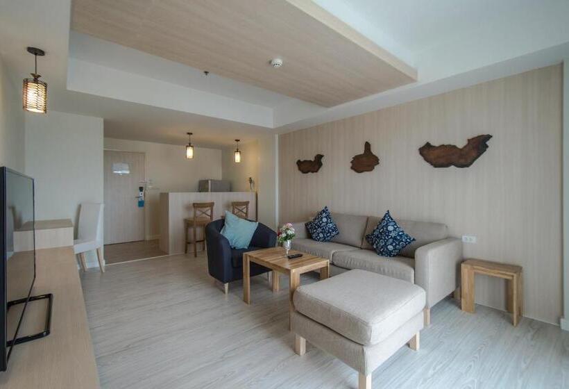 سوئیت با وان آب گرم, Prachuap Grand