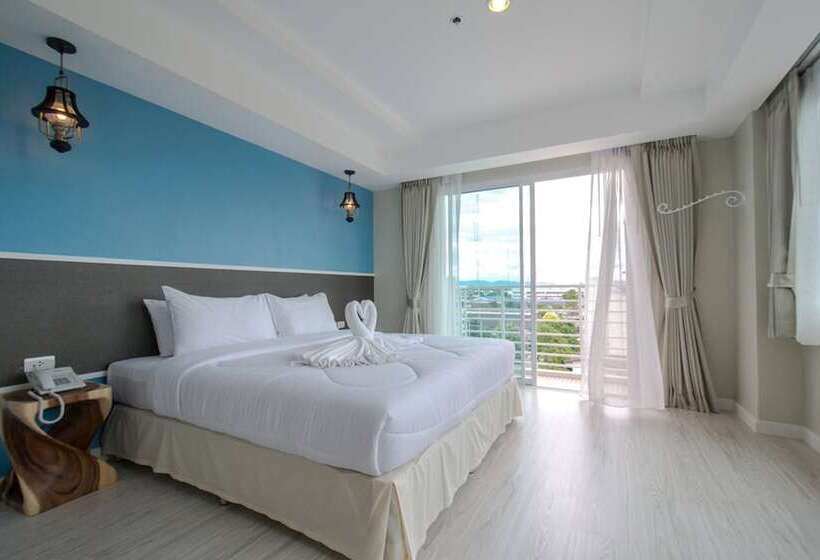 سوییت جونیور, Prachuap Grand