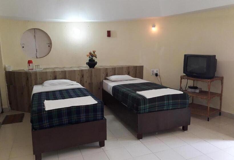 کابین, Kishkinda Heritage Resort