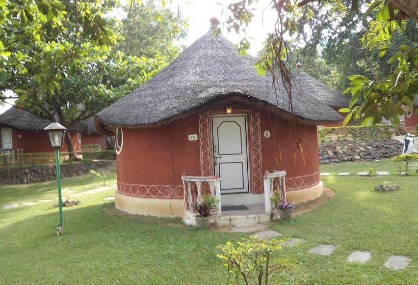 خانه 1 خوابه, Kishkinda Heritage Resort