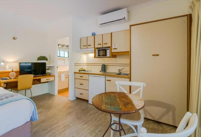 استودیوی استاندارد با چشم‌انداز دریا, Boat Harbour Studio Apartments And Villas