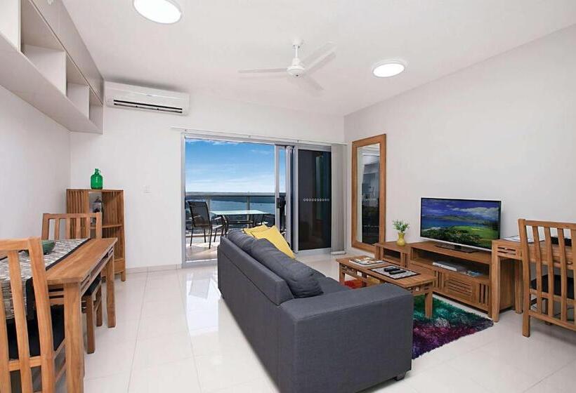 اتاق اجرایی با مشاهده, Ramada Suites By Wyndham Zen Quarter Darwin