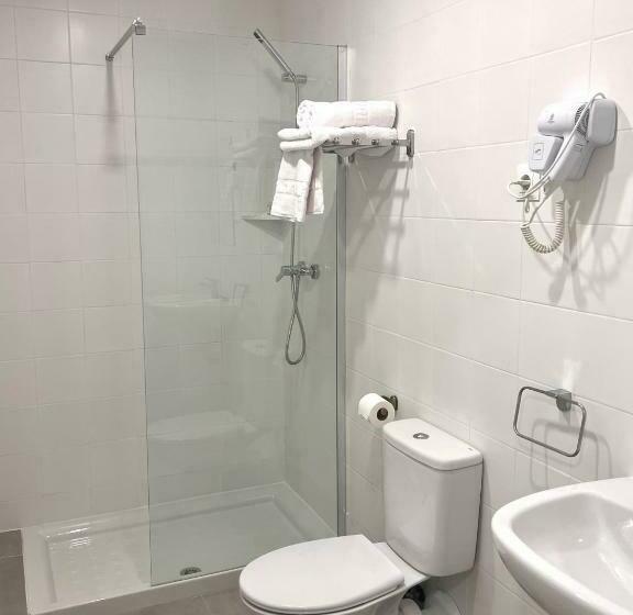 استودیو خانوادگی, Apartahotel Golden Alcalá