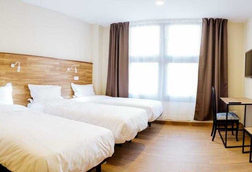 اتاق استاندارد سه نفره, Apartahotel Golden Alcalá