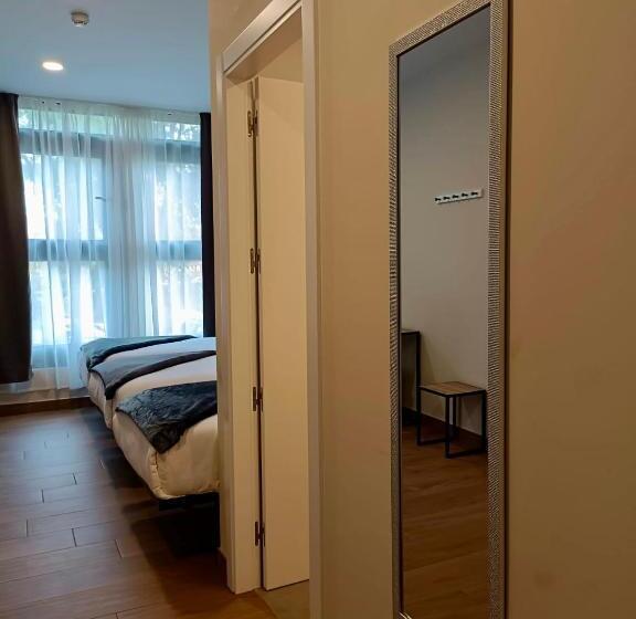 اتاق استاندارد سه نفره, Apartahotel Golden Alcalá
