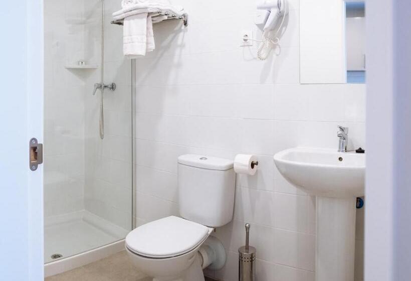اتاق لوکس, Apartahotel Golden Alcalá