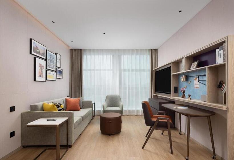 سوییت, Home2 Suites By Hilton Guiyang Airport