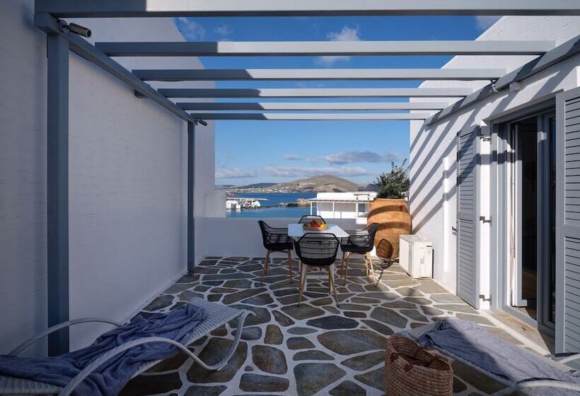 1 Bedroom Deluxe Apartment Sea View, Ariti Seaside Residence