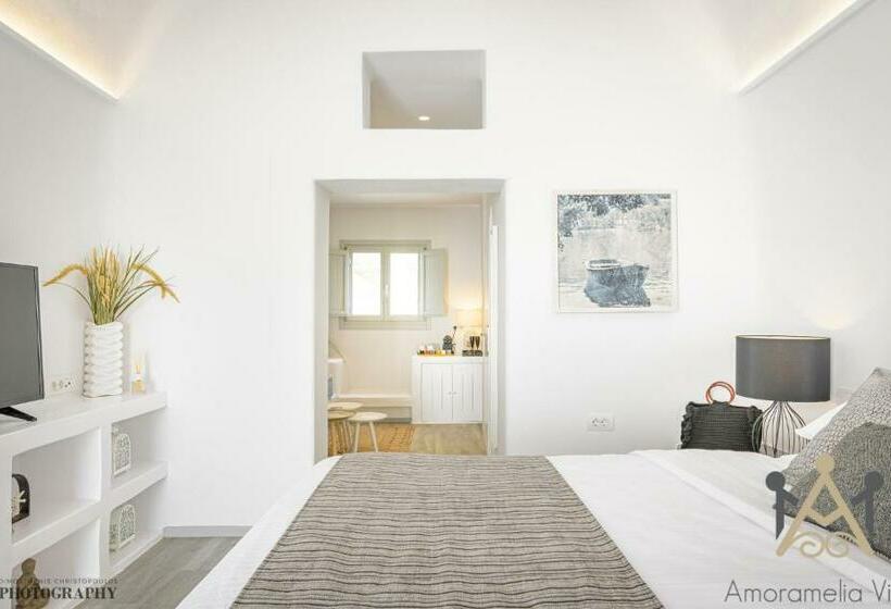 ویلای یک اتاق خوابه با استخر شنا, Amoramelia Suites