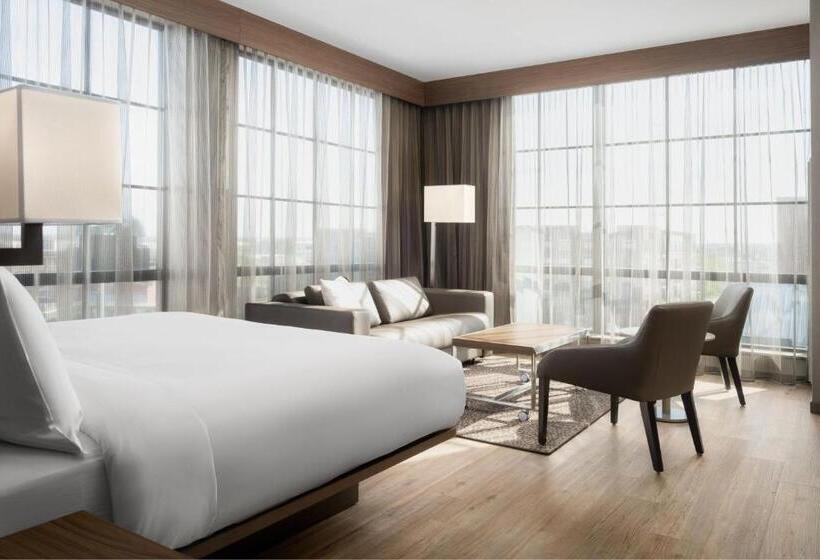 اتاق استاندارد با تخت بزرگ, Ac Hotel By Marriott Dayton