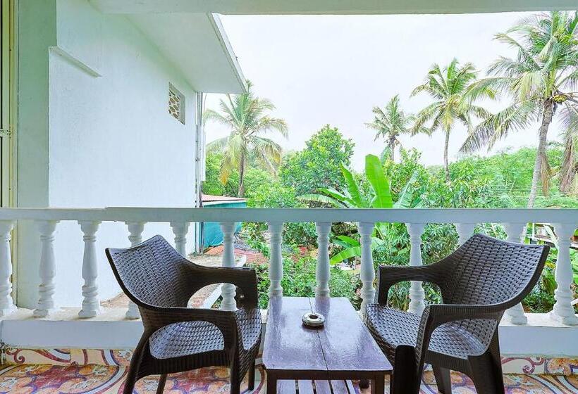 سوئیت با بالکن, Fabhotel Edem Garden
