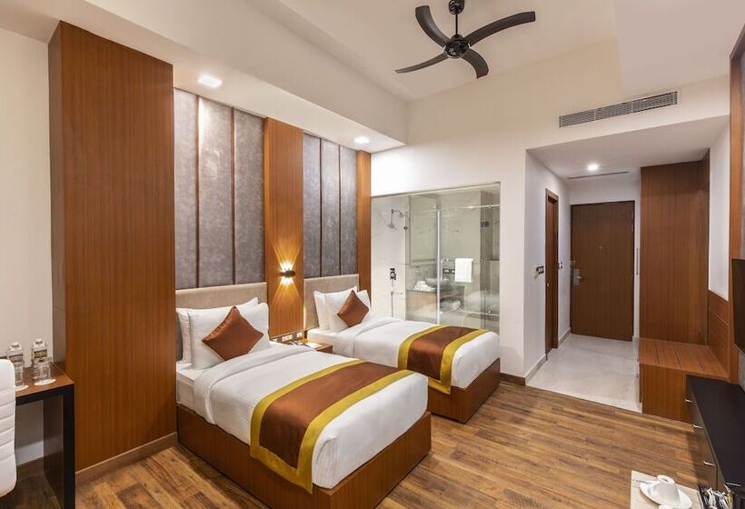 اتاق لوکس, Himal Resort