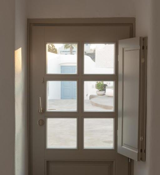 Suite with Terrace, Cydonia Caves